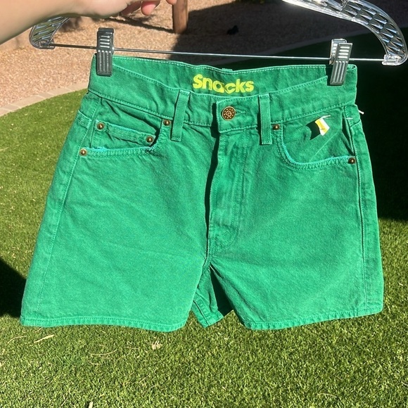 NWT MOTHER Snacks High Waisted Savory Short! - Picture 7 of 11